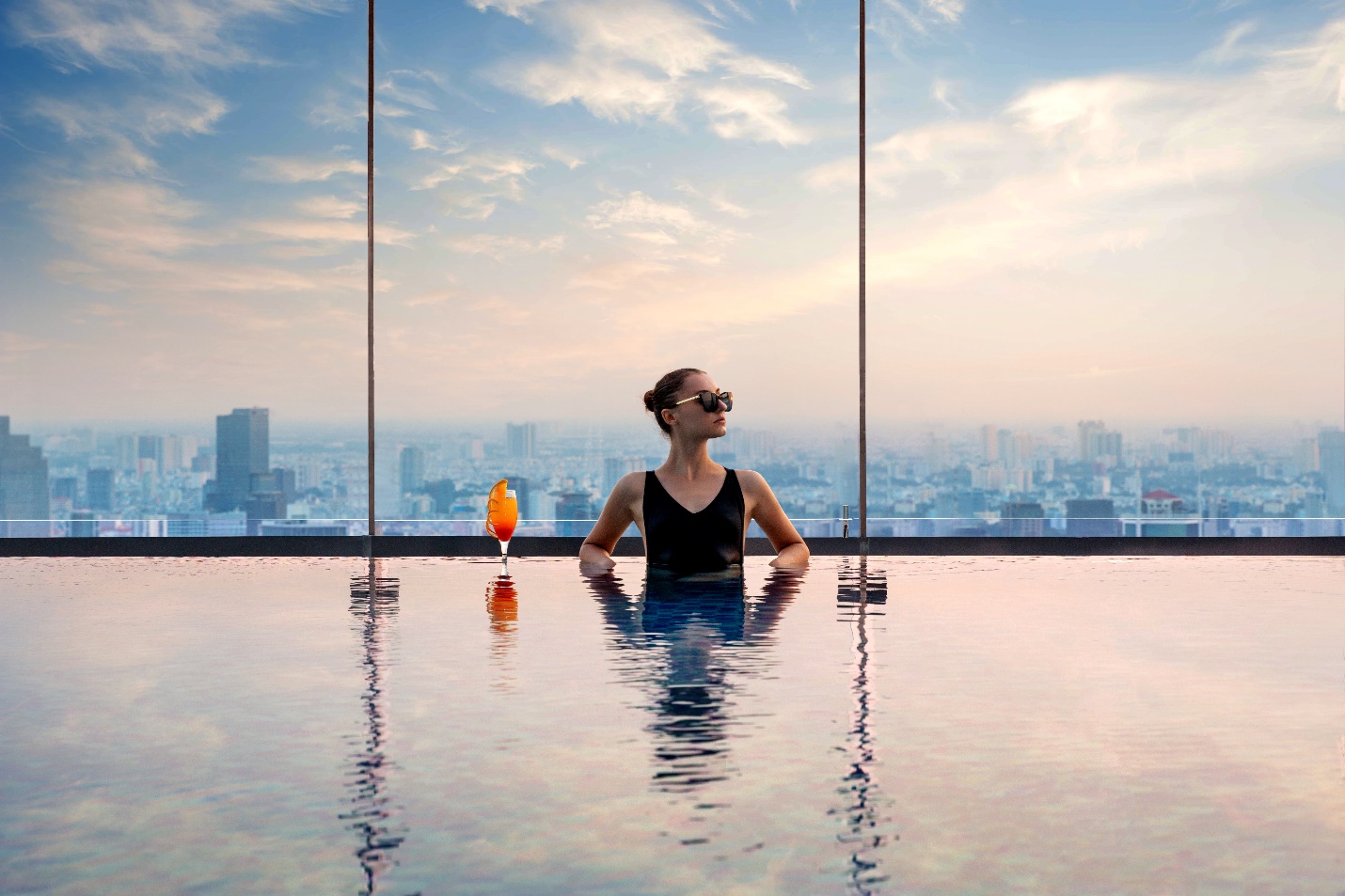 Vinpearl Landmark 81 - Autograph Collection promises to bring a unique experience "among the clouds"