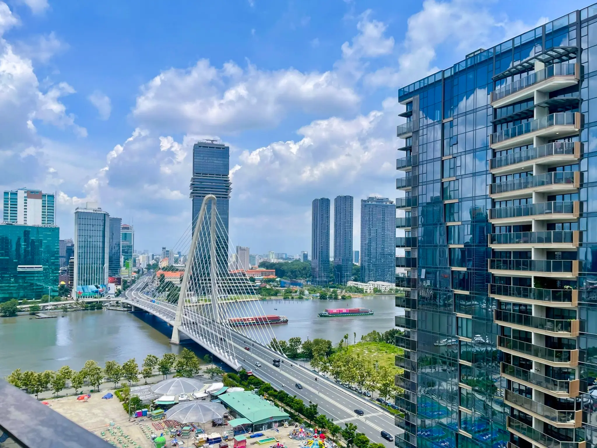 Opera-2pn-cho-thue-view-quan13