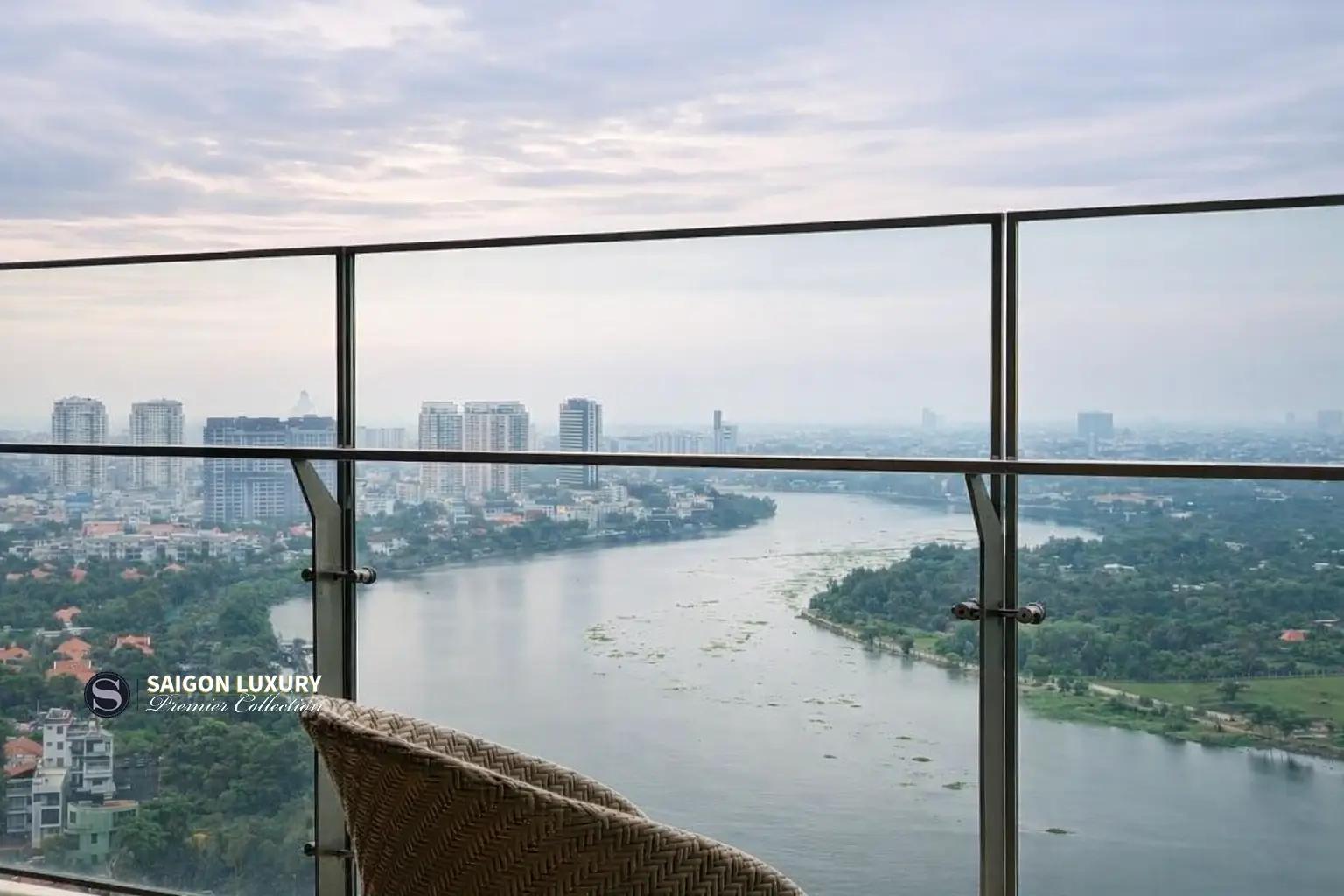 view-song-nassim